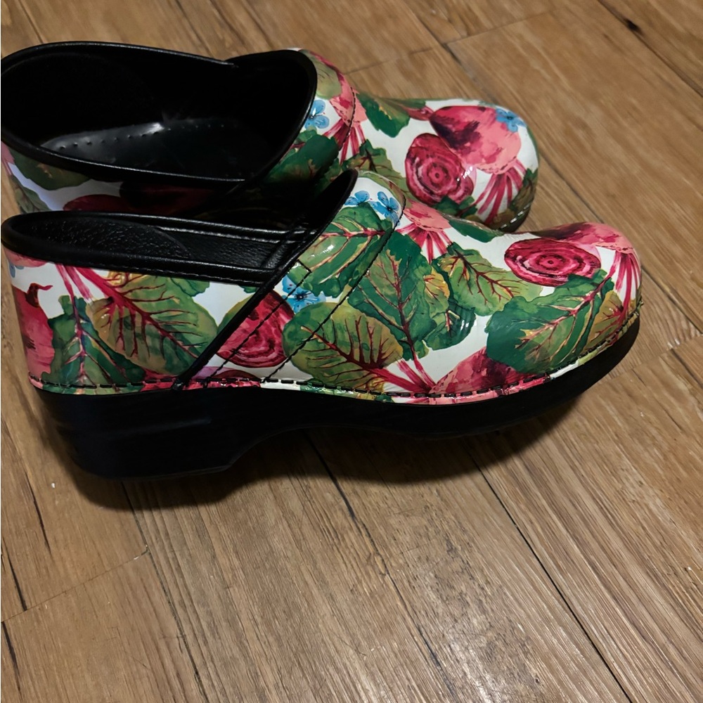 Floral Women's Clogs